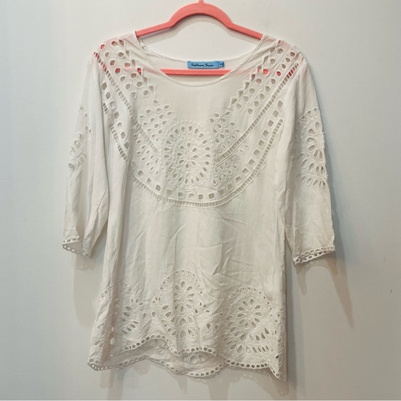 Solitaire Swim Embroidered Cut Tunic Blouse Sz SMALL 3/4 Sleeve Round - Picture 1 of 5